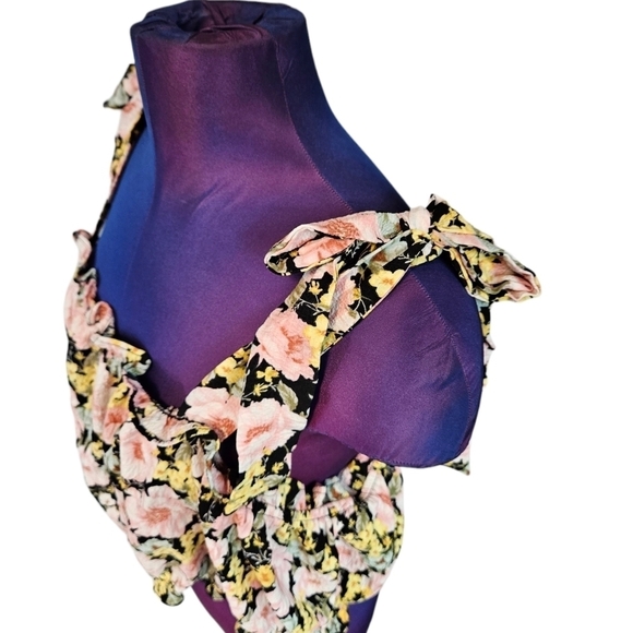 Forever 21 Romance Floral Print Square Neck Tie Sleeve Crop Top Size 3X Plus - Picture 5 of 9